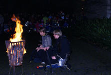 Sankt Marien in Warendorf: Martins-Spiel auf dem Kirchplatz